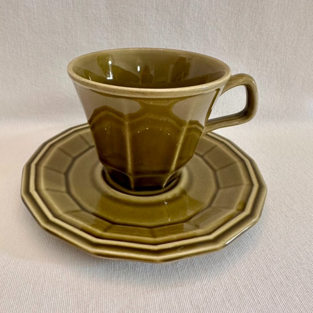 Very Rare find, Set of 4, Homer Laughlin, Dover Pattern, Cups with Saucers